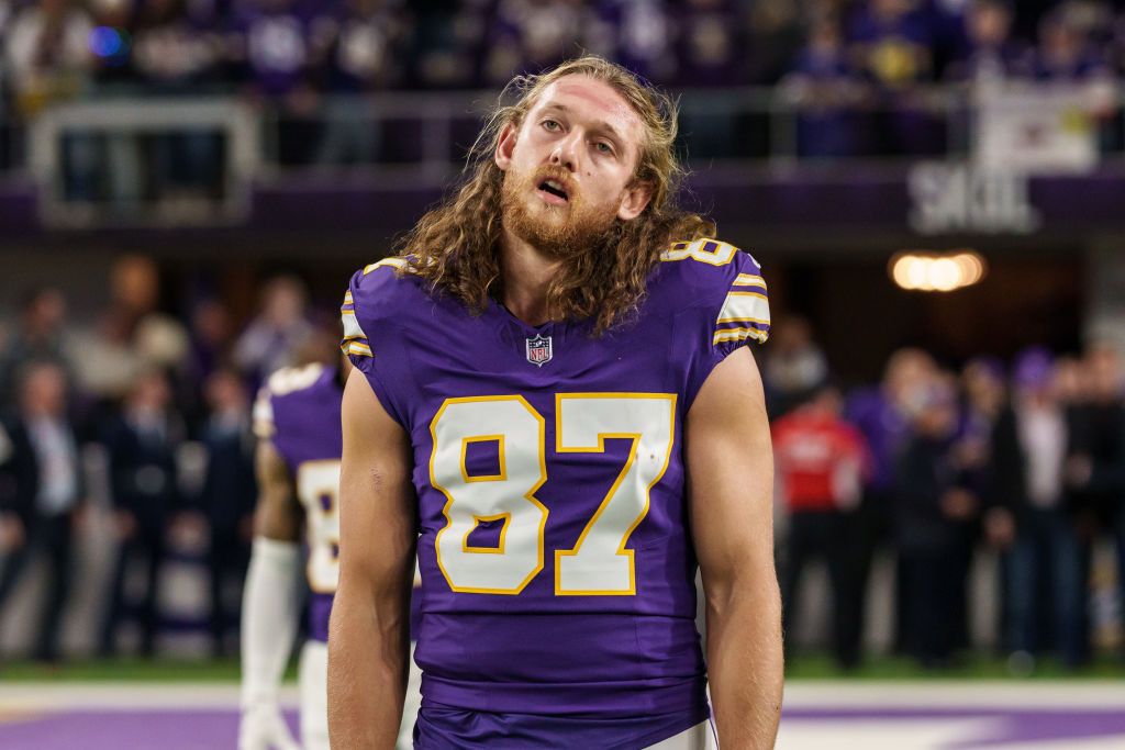 Fantasy Football Value Picks: Top SNF NFL DFS Value Plays for Week 15