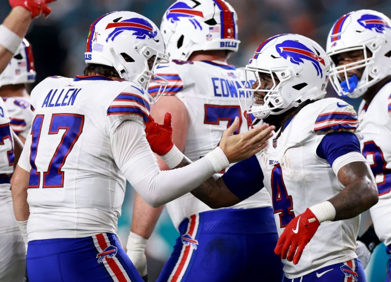 Bills vs. Texans Bets: B/R Betting’s Parlay Picks for Week 12 Thursday Night Football