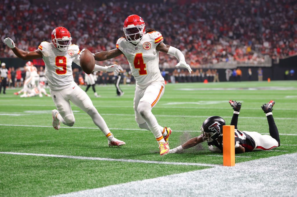 NFL Best Bets: Texans at Chiefs Best Prop Bets on Sunday Night Football 12/7/25