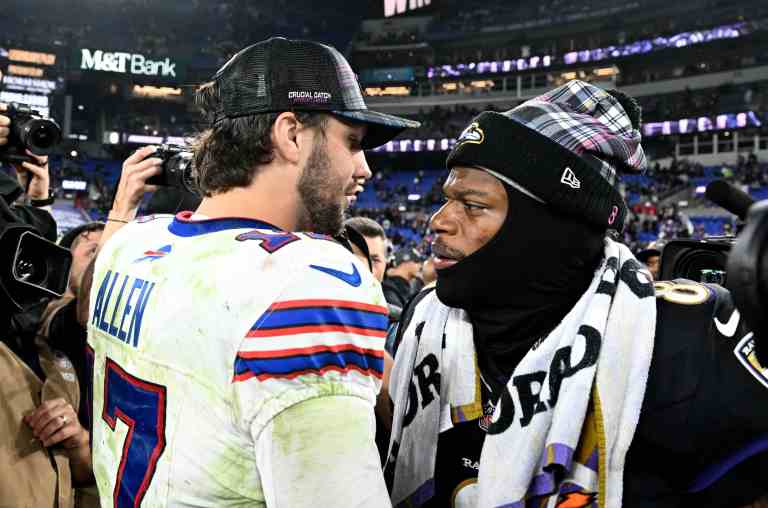 DraftKings SNF Pick6 Fantasy Football Picks: Top Plays for Sunday Night Football Week 1