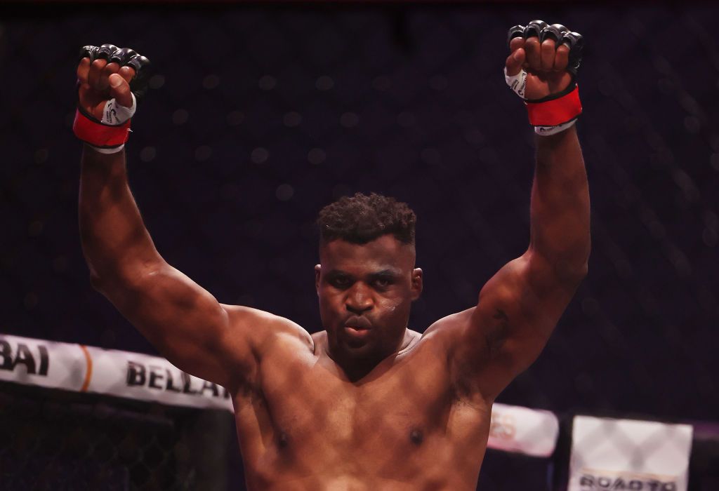 Picks, Best Bets for Netflix MVP MMA: Rousey vs. Carano