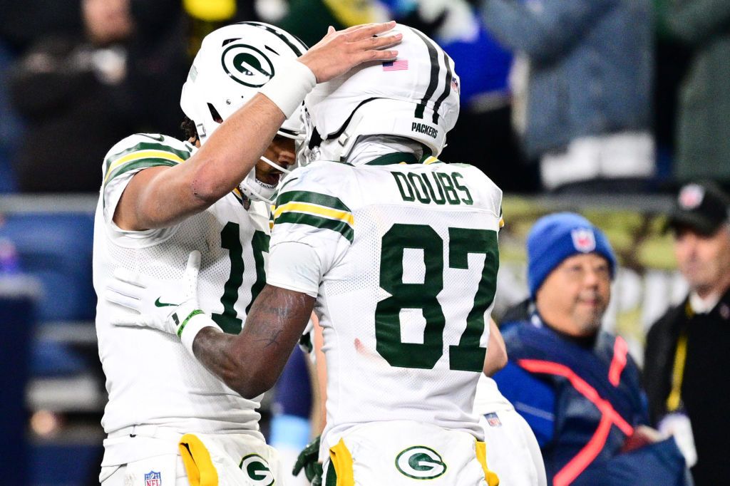 First Touchdown Scorer Prop Bets for Packers at Bears on NFL Wild Card Weekend