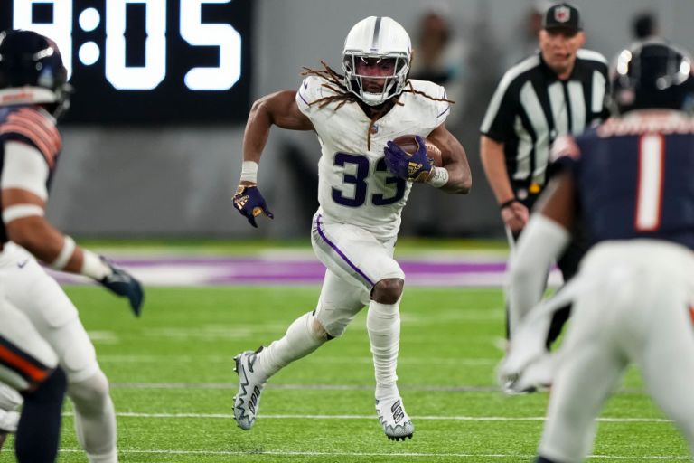 NFL Best Bets: Vikings at Bears Best Prop Bets on Monday Night Football 