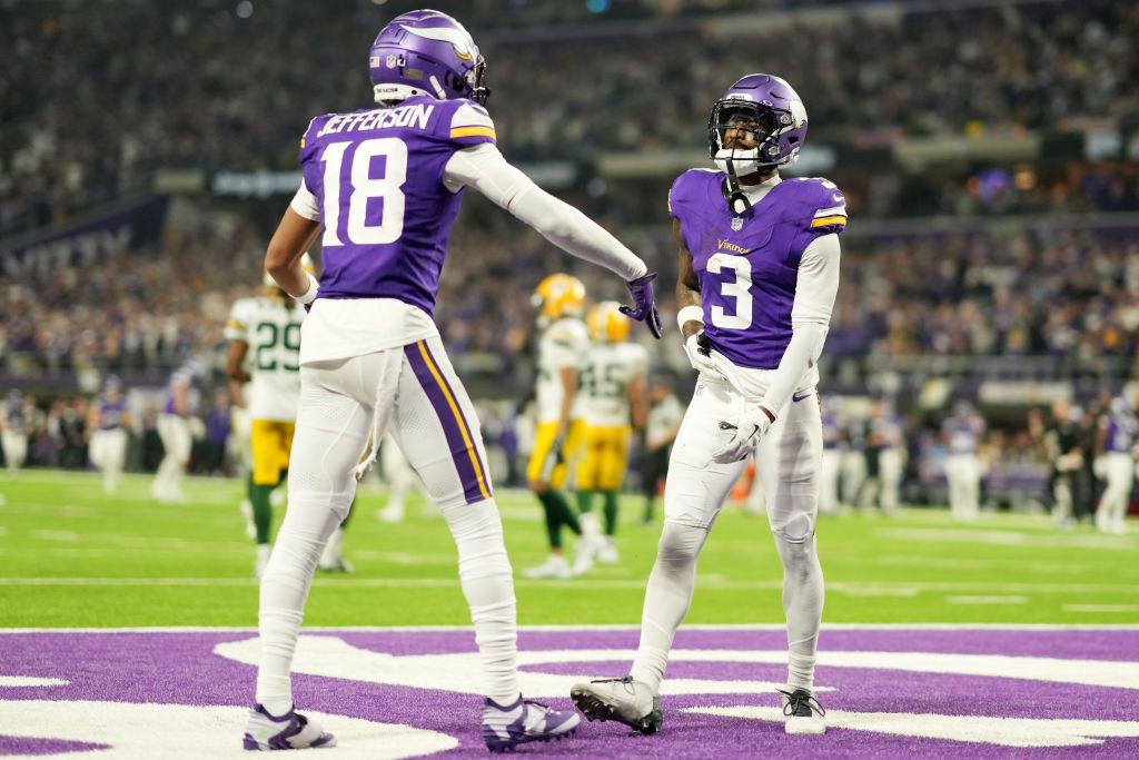 Minnesota Vikings vs. Chicago Bears prediction, pick for NFL Week 11 on Sunday 11/16/25