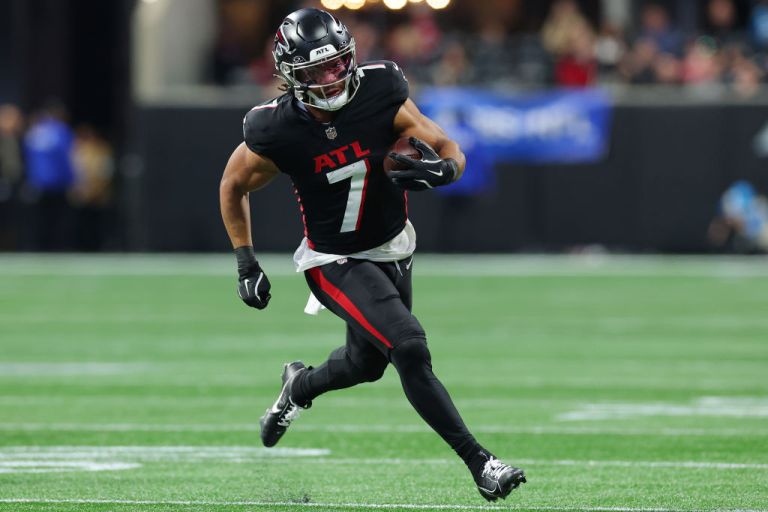 Fantasy Football Cheat Sheet: Top DraftKings NFL DFS Plays for Week 1