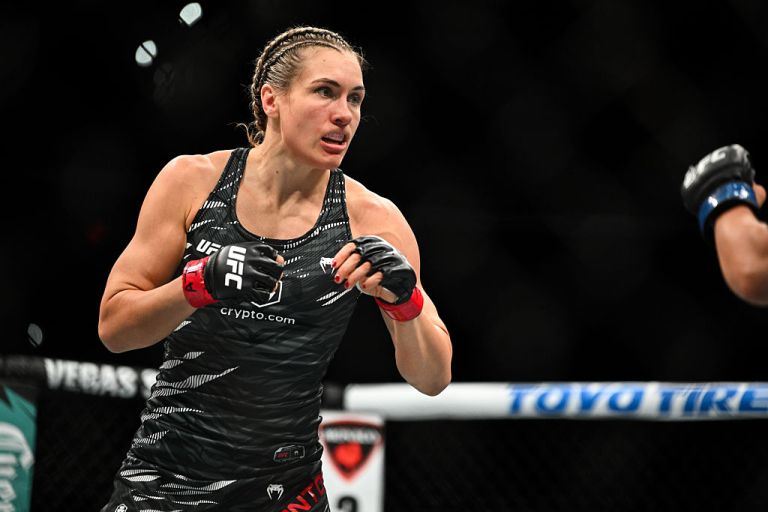 Prediction, pick for Macy Chiasson vs. Yana Santos at UFC 320