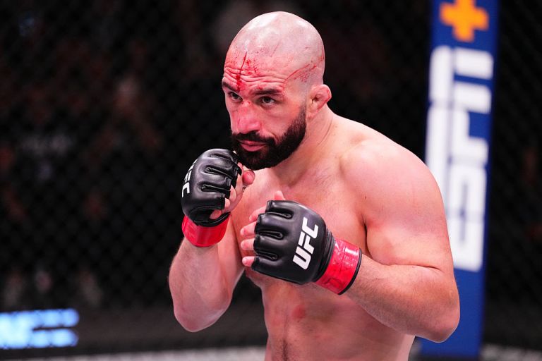 Prediction, pick for Rafa Garcia vs. Jared Gordon at Noche UFC