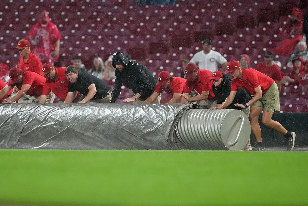 Brewers vs. Reds game delayed due to rain Saturday, 9/5/26