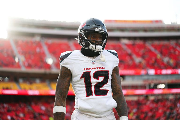NFL Week 15 Parlays: Best Bets, Same Game Parlays & Player Props on DraftKings