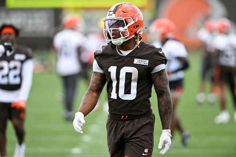 What happened to Quinshon Judkins? Live injury updates for Browns vs. Bills NFL Week 16 on Sunday 12/21/25