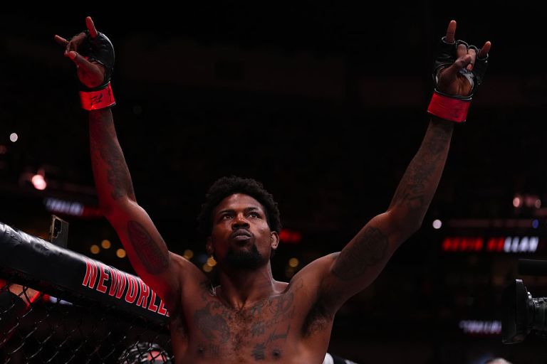 Picks, Best Bets for UFC Fight Night: De Ridder vs. Allen