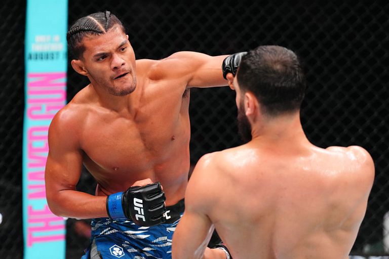 Prediction, pick for Junior Tafa vs. Billy Elekana at UFC 325