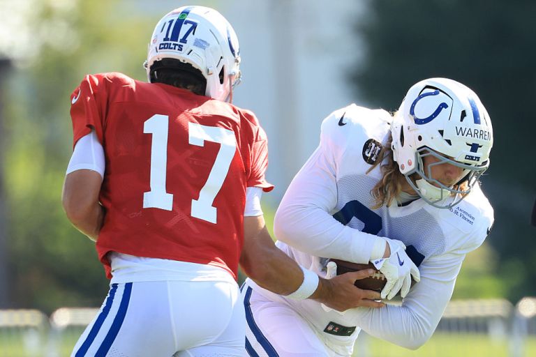If Tyler Warren and Josh Downs miss NFL Week 3, is Daniel Jones still a fantasy football QB1?