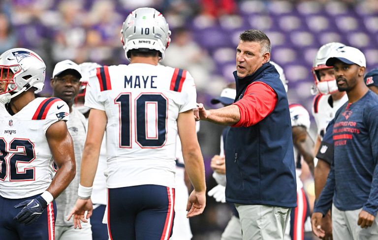 New England Patriots vs. Cleveland Browns prediction, pick for NFL Week 8 on Sunday 10/26/25