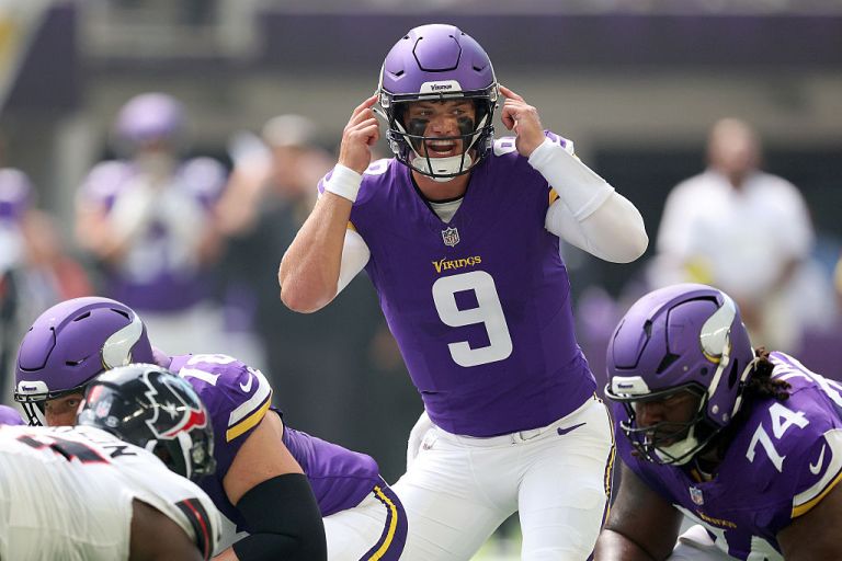 How does J.J. McCarthy’s return affect the Vikings wide receivers’ fantasy football value?