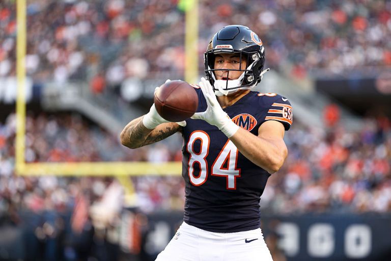Best Colston Loveland prop bets for Bears vs. Vikings on Monday Night Football Week 1