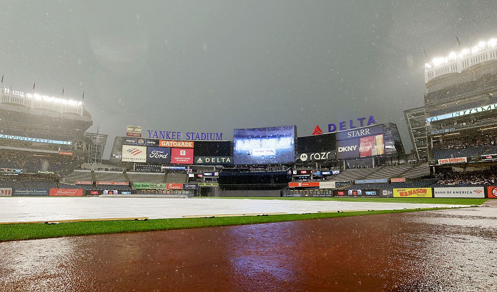Marlins at Yankees game delayed due to rain Sunday 4/05/26