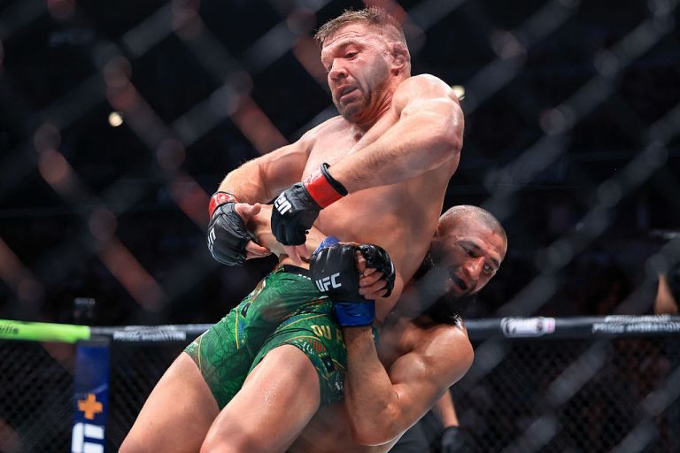 DraftKings UFC 328 Pick6 Fantasy UFC Picks: Top Plays for Chimaev vs. Strickland
