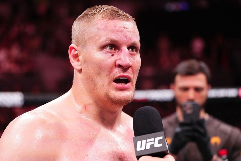 Picks, Best Bets for UFC Fight Night: Song vs. Figueiredo