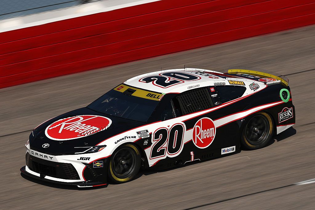 2026 NASCAR Window World 450 odds, full field