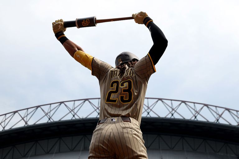 What happened to Fernando Tatis Jr.? Live injury updates for Padres vs. Orioles 9/1/25