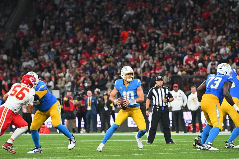 Justin Herbert best prop bets for Chargers at Raiders on Monday 9/15/25