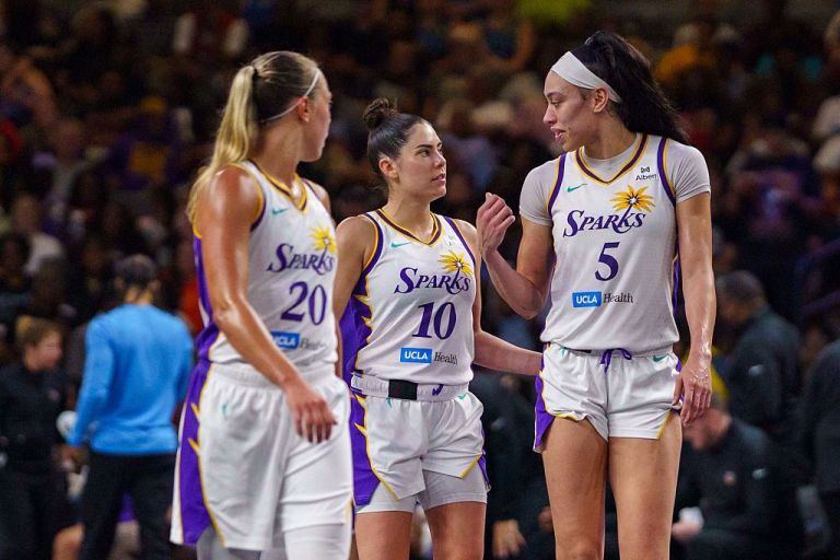 Dallas Wings at Los Angeles Sparks prediction, pick for Sunday 9/7/25