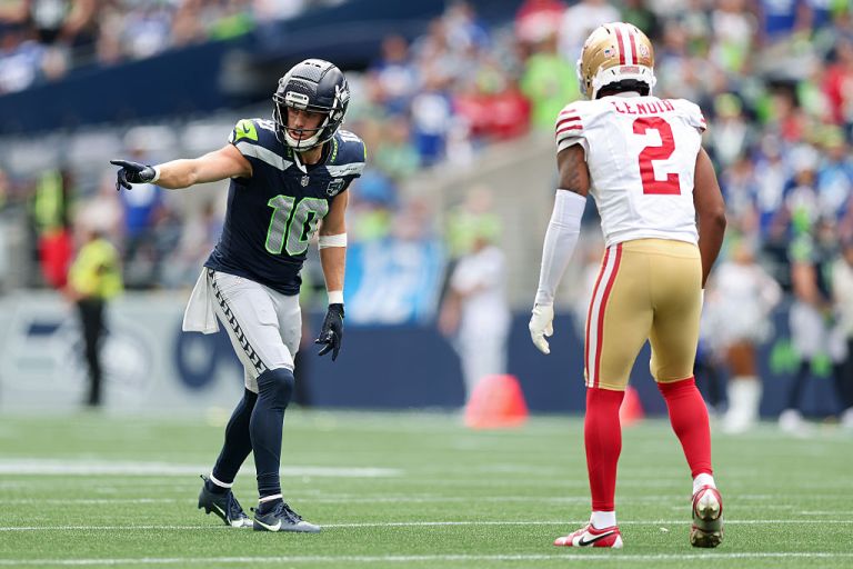 Best NFL player prop bets for Saints vs. Seahawks on Sunday 9/21/25