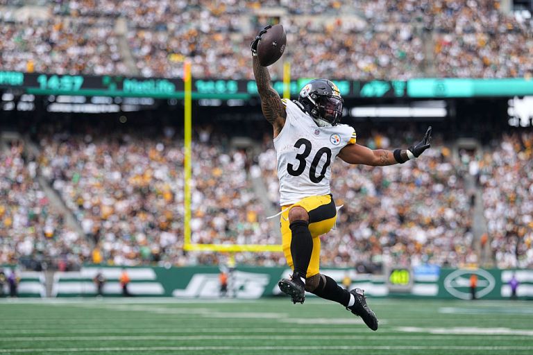Best Jaylen Warren prop bet for Chargers vs. Steelers NFL Week 10 on Sunday 11/09/25