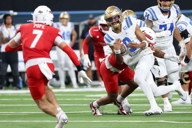 Northwestern Wildcats vs. UCLA Bruins prediction, pick for Saturday 9/27/25