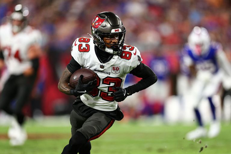 Fantasy Football Value Picks: Top MNF NFL DFS Bargain Plays for Week 7 2025