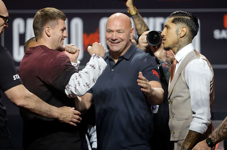 Prediction, pick for Callum Walsh vs. Fernando Vargas Jr.