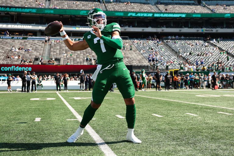 NFL Best Bets: Jets at Dolphins Best Prop Bets on Monday Night Football 