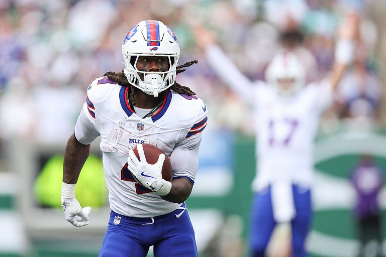 NFL Parlay Picks: Frank the Tank’s Same Game Parlay for Bills vs. Dolphins on Thursday Night Football
