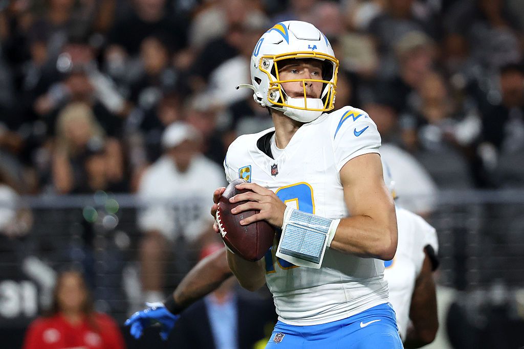 NFL DFS Tournament Picks: High-Upside DraftKings GPP Plays for Week 1