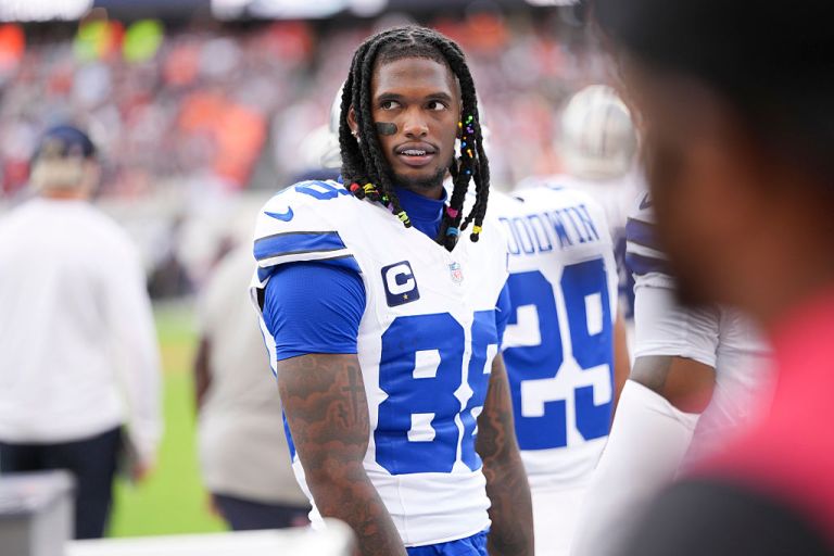 Fantasy Football Trades: Is CeeDee Lamb’s Injury a Reason to Sell?