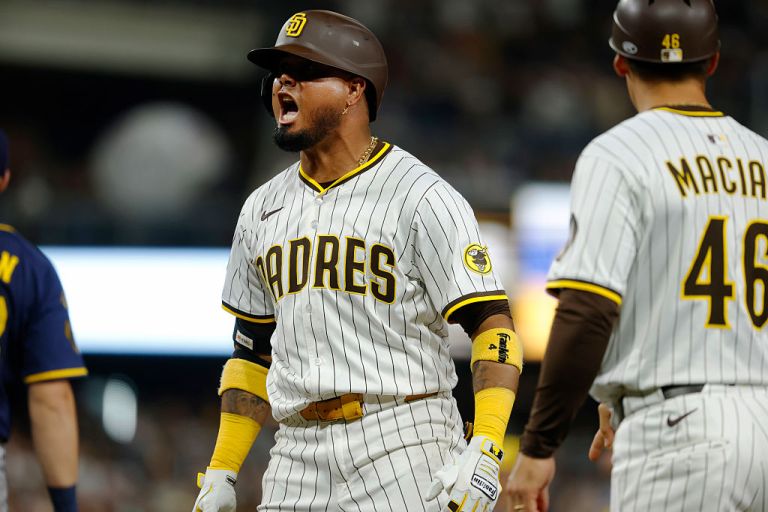 Milwaukee Brewers vs. San Diego Padres prediction, pick for Tuesday 9/23/25
