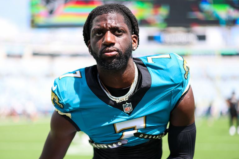Is it time to panic in fantasy football about Brian Thomas Jr.?