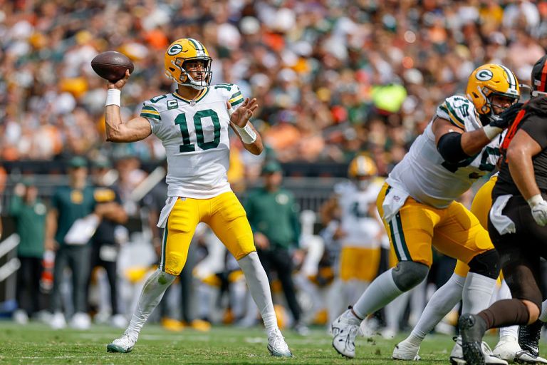 Best Packers vs Cowboys Same Game Parlay Picks – NFL Week 4 Sunday Night Football