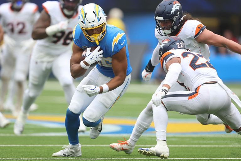 Top five fantasy football sleeper tight ends to start in NFL Week 4