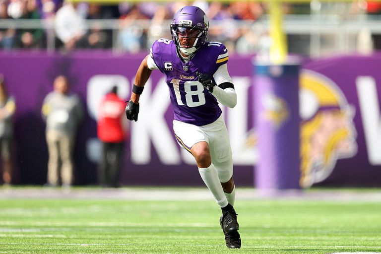 Justin Jefferson best prop bets for Vikings vs. Eagles on Sunday 10/19/25