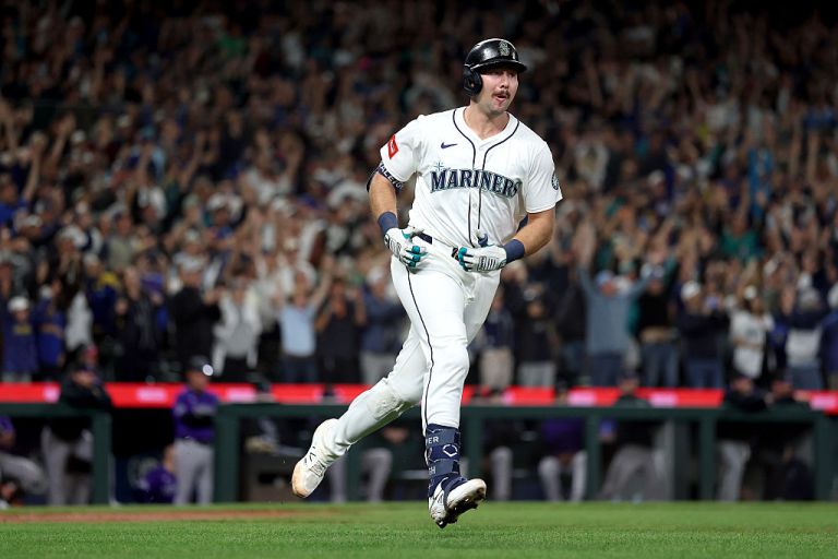 Best MLB Prop Bets Today (April 10, 2026) – Picks, Props & Odds
