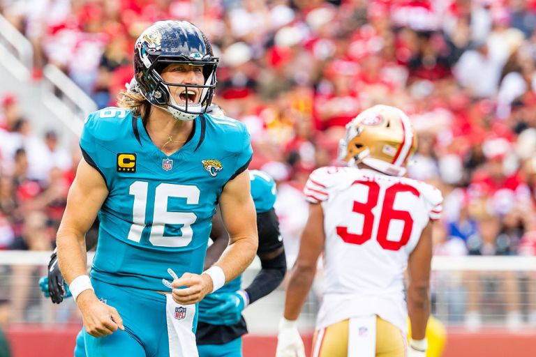 NFL Pick ‘Em Pool Predictions for Week 12 2025