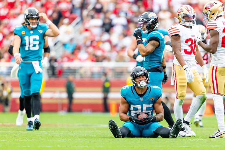 Jacksonville Jaguars vs. Indianapolis Colts prediction, pick for NFL Week 14 on Sunday 12/07/25