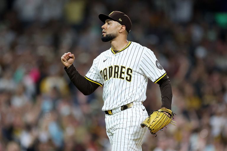 Chicago Cubs vs. San Diego Padres prediction, pick for NL Wild Card Game 1 on Tuesday 9/30/25