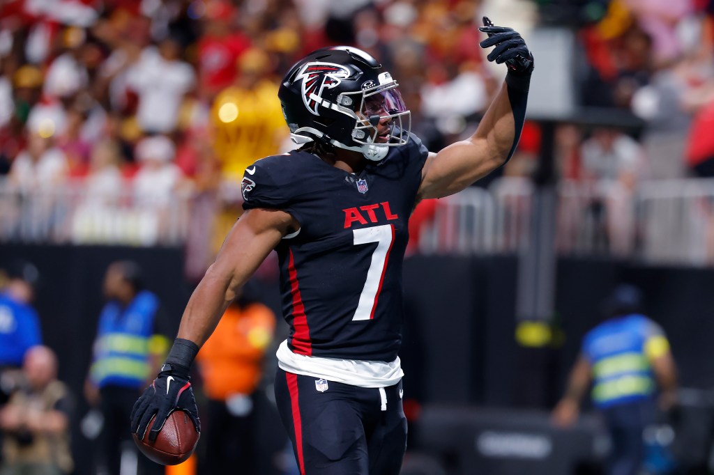 Three must-start fantasy football players for Buccaneers vs. Falcons on Thursday 12/11/25