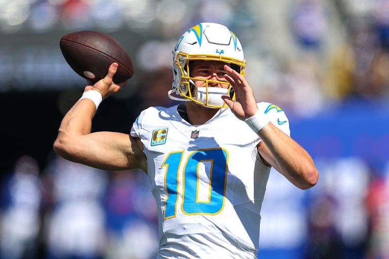 Justin Herbert best prop bets for Chargers vs. Commanders on Sunday 10/5/25
