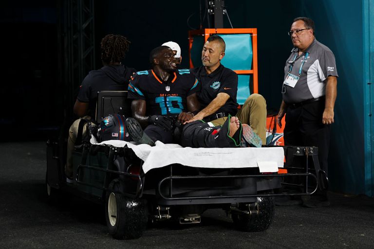 Will Tyreek Hill bets be refunded after injury during Dolphins vs. Jets in NFL Week 4?
