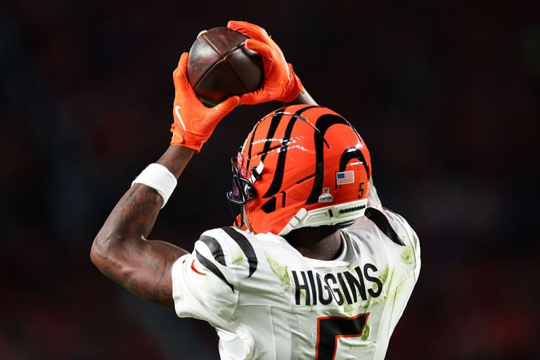 Fantasy Football Millionaire Picks: Top DraftKings NFL DFS Plays for Week 6 2025