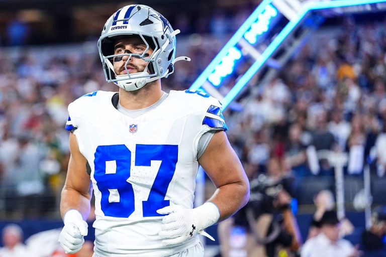 NFL Best Bets: Pardon My Take’s National Tight End Day Parlay for NFL Week 8 on Sunday 10/26/25